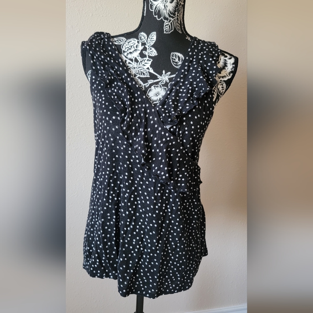 Maurices Sleeveless Black Polkadot Blouse